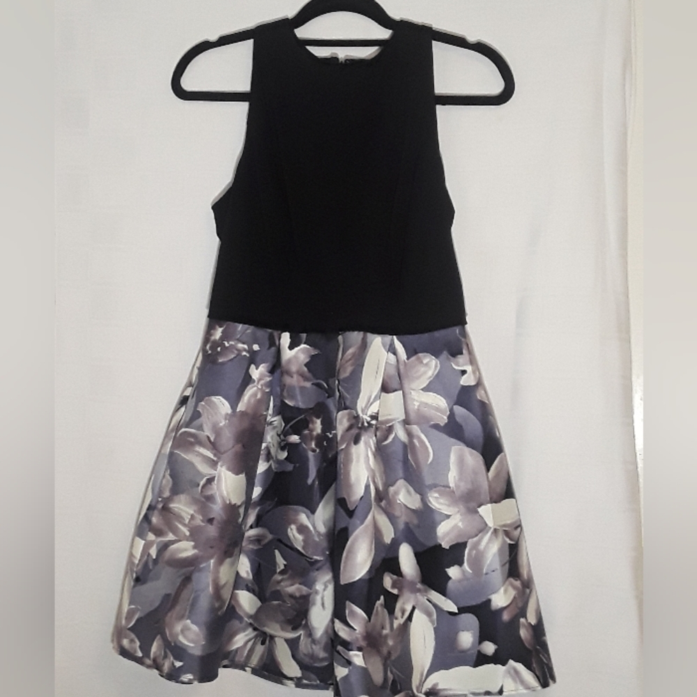 SNLY formal dress size 6 Misses